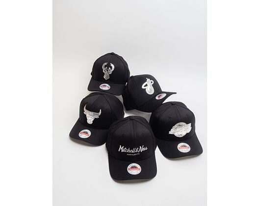 Kšiltovka Mitchell & Ness Cyber Redline Snapback Milwaukee Bucks Black