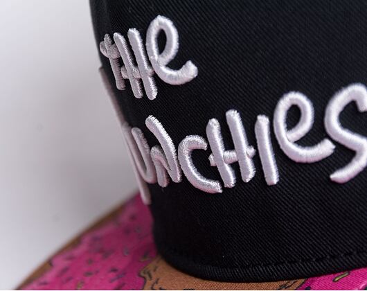 Kšiltovka Cayler & Sons WL Munchies Trucker Cap Black/Multi