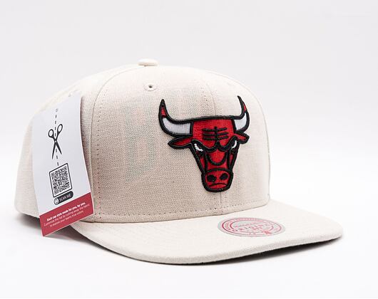 Kšiltovka Mitchell & Ness Cut Away Snapback Nba Chicago Bulls Off White