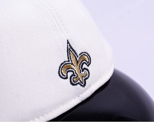 Kšiltovka New Era 39THIRTY NFL22 Sideline New Orleans Saints