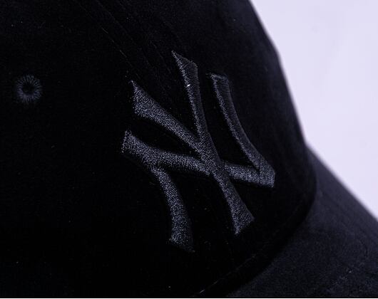 Dámská kšiltovka New Era 9FORTY Womens MLB Velour  New York Yankees Black