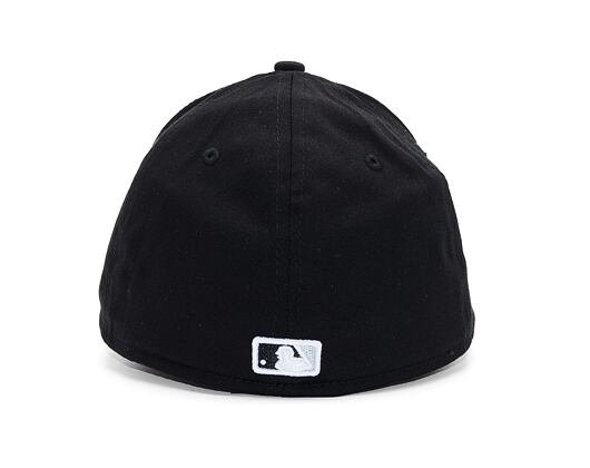 Kšiltovka New Era 39THIRTY MLB Team Outline Chicago White Sox Black