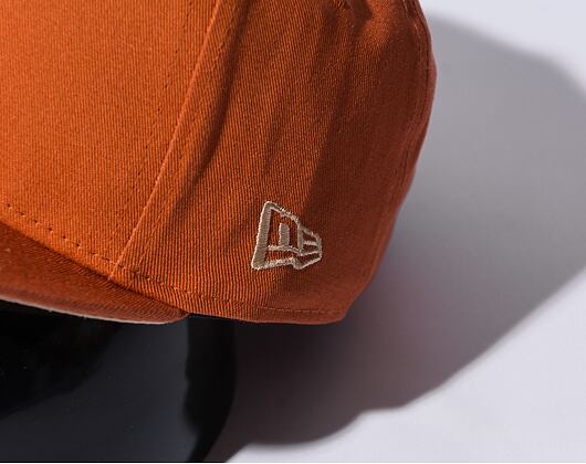Kšiltovka New Era 9FIFTY MLB Side Patch New York Yankees Redwood / Oat Milk