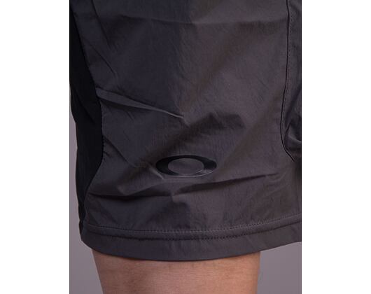 Kraťasy Oakley Latitude Cargo Short Uniform Grey