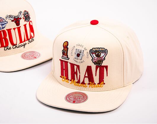 Kšiltovka Mitchell & Ness NBA Reframe Retro Snapback Hwc Miami Heat Off White