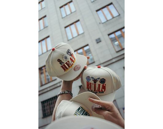 Kšiltovka Mitchell & Ness NBA Reframe Retro Snapback Hwc Miami Heat Off White
