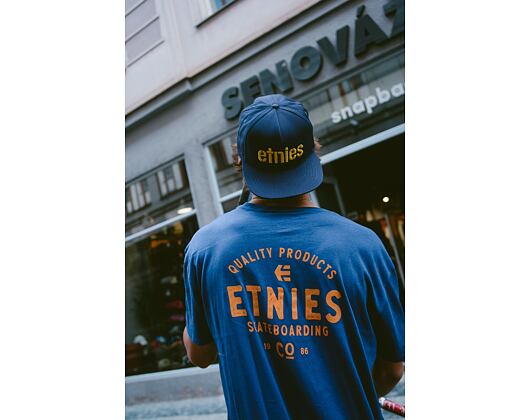 Kšiltovka ETNIES Corp Snapback Navy/Yellow