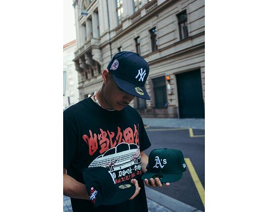 Kšiltovka New Era 59FIFTY MLB Team Side Patch New York Yankees Navy / Gray