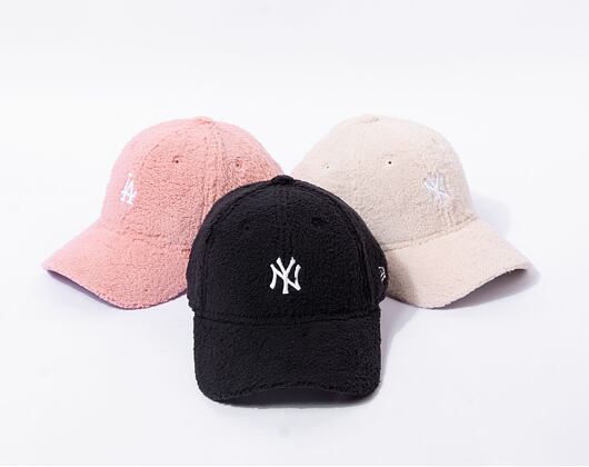 Dámská kšiltovka New Era 9FORTY Womens MLB Teddy New York Yankees Black / White