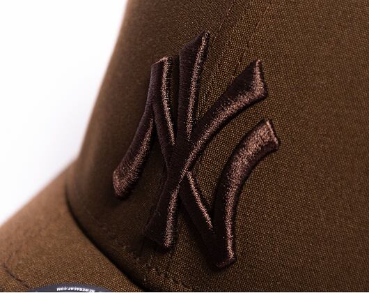 Kšiltovka New Era 9FORTY MLB Repreve Outline New York Yankees Walnut Brown / Walnut Brown