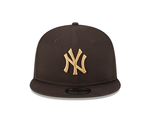 Kšiltovka New Era 9FIFTY MLB League Essential New York Yankees Dark Brown / Bronze