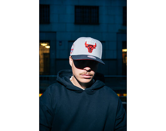 Kšiltovka Mitchell & Ness - NBA Core Iii Pro Bulls - Chicago Bulls - Black-Grey