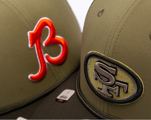 Kšiltovka New Era - NFL25 "Salute to Service" - 9SEVENTY Stretch-Snap - San Francisco 49ers