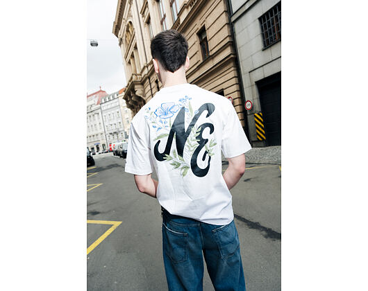 Triko New Era - Floral Graphic Oversized Tee - White