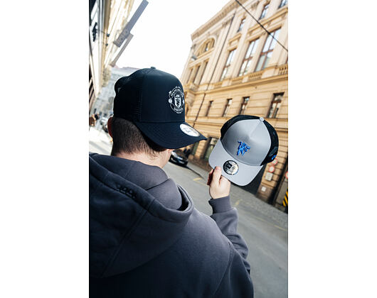 Kšiltovka New Era -  Reflective 9FORTY Trucker - Manchester United FC - Black