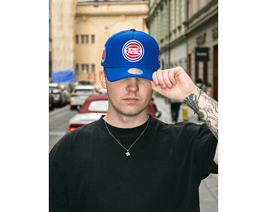 Kšiltovka Mitchell & NessNBA Double Clutch Pro Snapback HWC Detroit Pistons - Royal