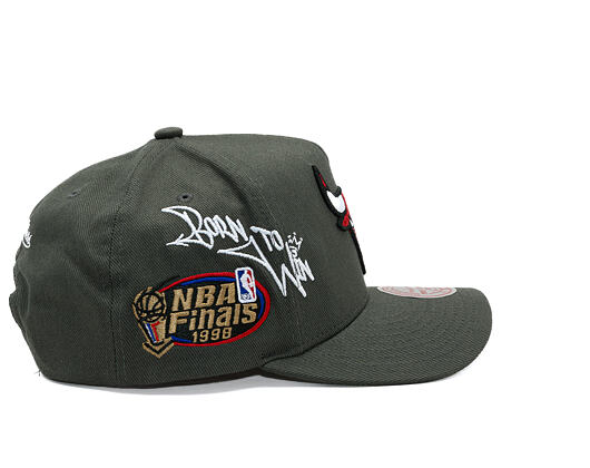 Kšiltovka Mitchell & Ness  - NBA Born To Win - Pro Pinch Snapback - Chicago Bulls - Grey