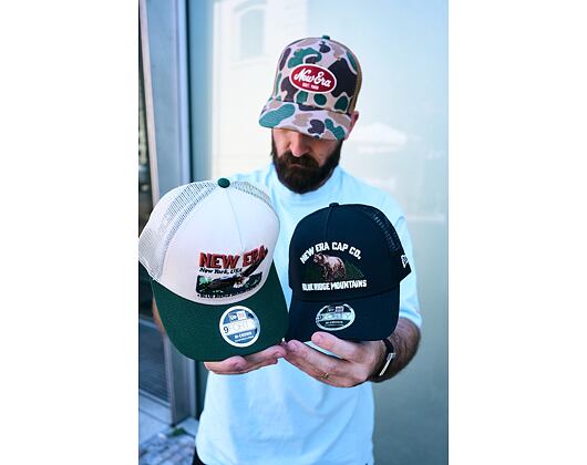 Kšiltovka New Era - Branded Graphic 9FORTY M-CROWN A-Frame Trucker - Cream / Cilantro Green