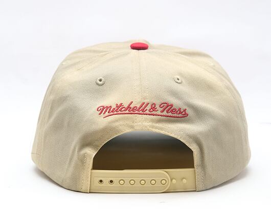 Kšiltovka Mitchell & Ness - NBA Retro Roots Deadstock - Chicago Bulls - Cream