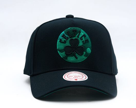 Kšiltovka Mitchell & Ness - NBA 404 Club Camo Pro Snapback - Boston Celtics - Black