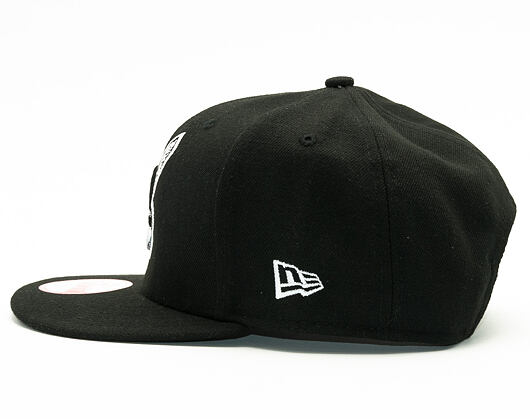 Kšiltovka New Era League Basic Cleveland Indians Black/White Snapback