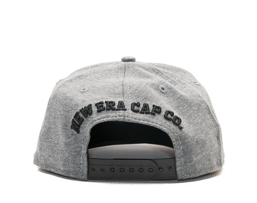 Kšiltovka New Era Herring Script Grey/Black Snapback