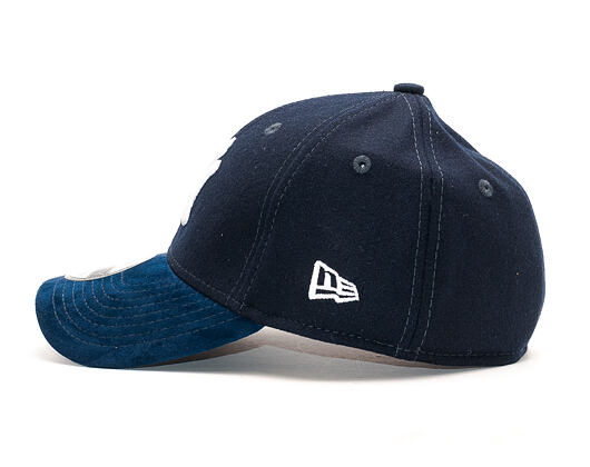 Kšiltovka New Era Team Melton Suede New York Yankees Navy 39THIRTY Stretchfit