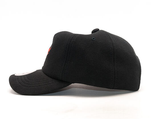 Kšiltovka Mitchell & Ness Throwback Chicago Bulls Black Snapback