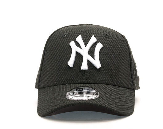 Dětská Kšiltovka New Era Diamond Era Essential Jr New York Yankees 39THIRTY Toddler/Child Black