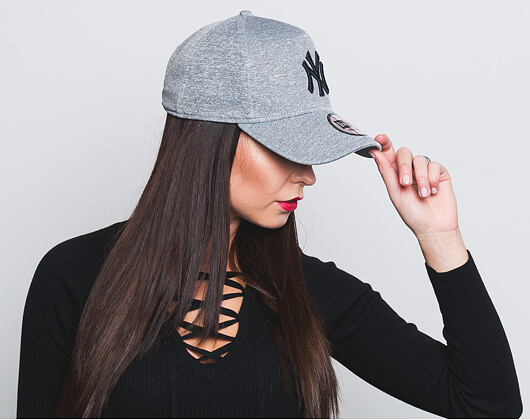 Kšiltovka New Era Jersey Tech A-Frame New York Yankees 9FORTY Gray/Navy Snapback