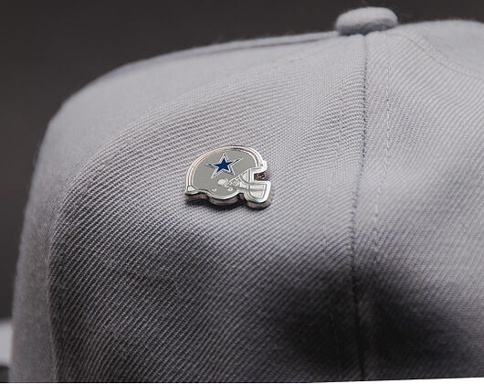 Kšiltovka New Era Character Pin Dallas Cowboys 9FIFTY Official Team Colors Snapback