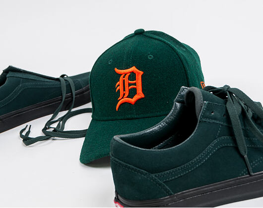 Kšiltovka New Era 9FORTY Detroit Tigers Winter Utility Melton Dark Green/Orange Clipback