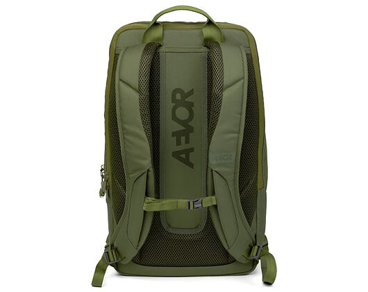 Batoh Aevor Bookpack Pine Green