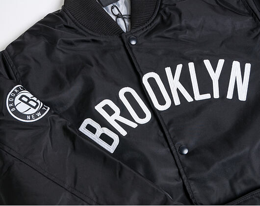 Bunda New Era Brooklyn Nets Team Wordmark Jacket Black