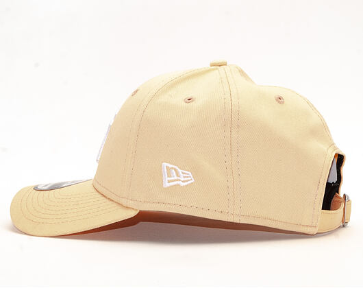 Kšiltovka New Era 9FORTY New York Yankees Essential Peach/White
