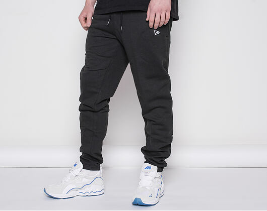 Tepláky New Era Essential Jogger Black