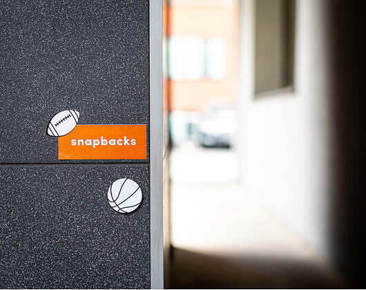 Samolepky Snapbacks.cz Bogo & Sports Orange/Black