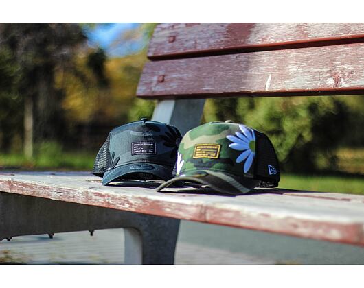 Kšiltovka New Era 9FORTY Trucker Military Flower Night Camo Snapback