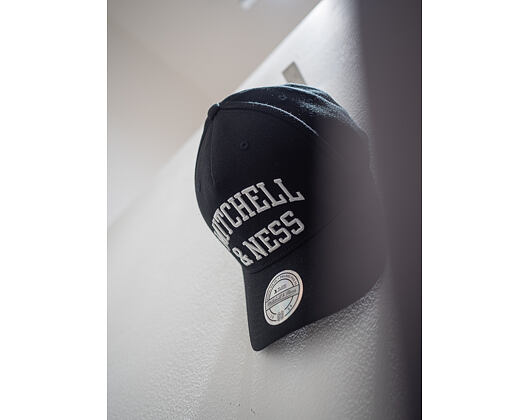 Kšiltovka Mitchell & Ness Head Coach Arch Snapback 110