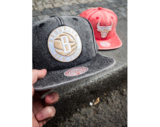 Kšiltovka Mitchell & Ness Brooklyn Nets JS18253 Snow Washed Natural