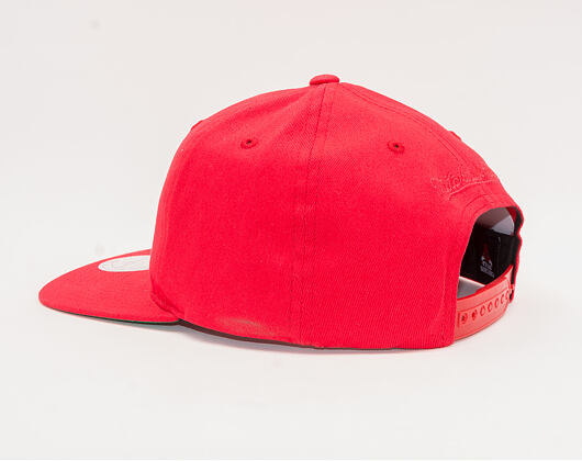 Kšiltovka Mitchell & Ness Chicago Bulls 462 Team Logo Deadstock Throwback