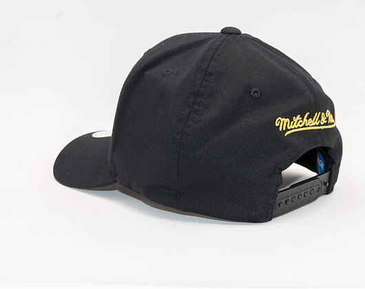 Kšiltovka Mitchell & Ness Michigan Wolverines 661 Team Arch 110