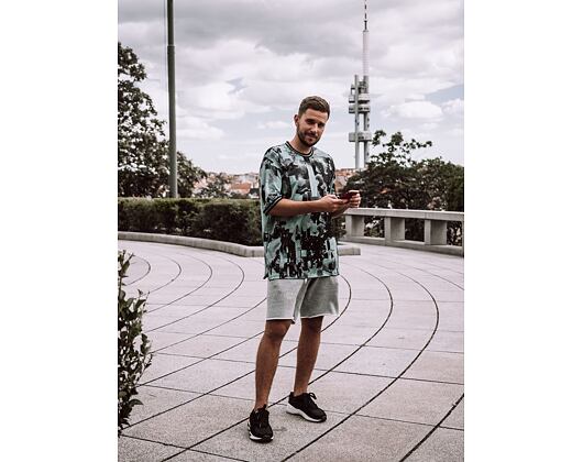Triko New Era Oversized Tech Tee