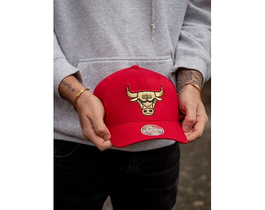 Kšiltovka Mitchell & Ness Chicago Bulls Black Bullion Snapback Red