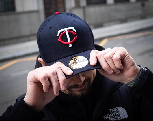 Kšiltovka New Era 59FIFTY MLB Authentic Performance Minnesota Twins - Team Color