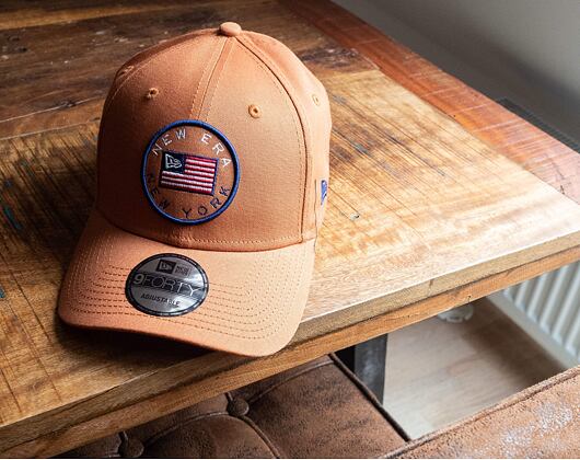 Kšiltovka New Era 9FORTY US Flag Pack Strapback Toffee