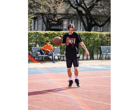 Triko Mitchell & Ness Chicago Bulls Center Circle SSTEINTL930 Washed Black