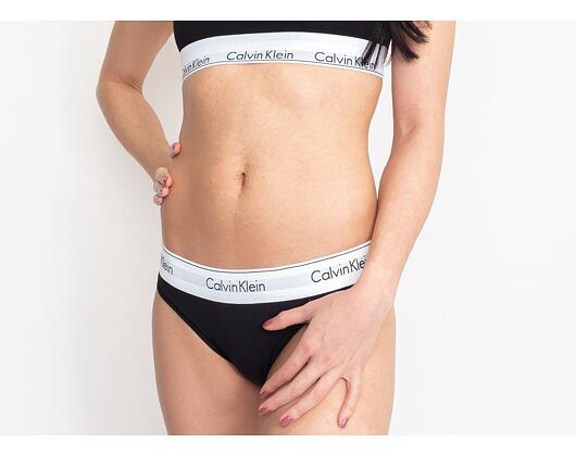 Dámské kalhotky Tanga Calvin Klein Thong F3786E 001 Černá