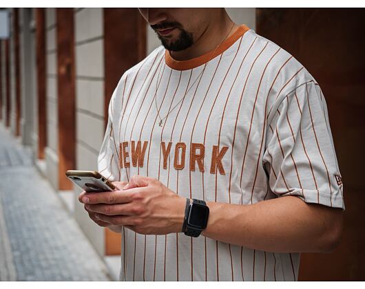 Triko New Era Oversized New York Pinstripe Tee Stone / Toffee