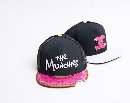 Kšiltovka Cayler & Sons WL Munchies Trucker Cap Black/Multi